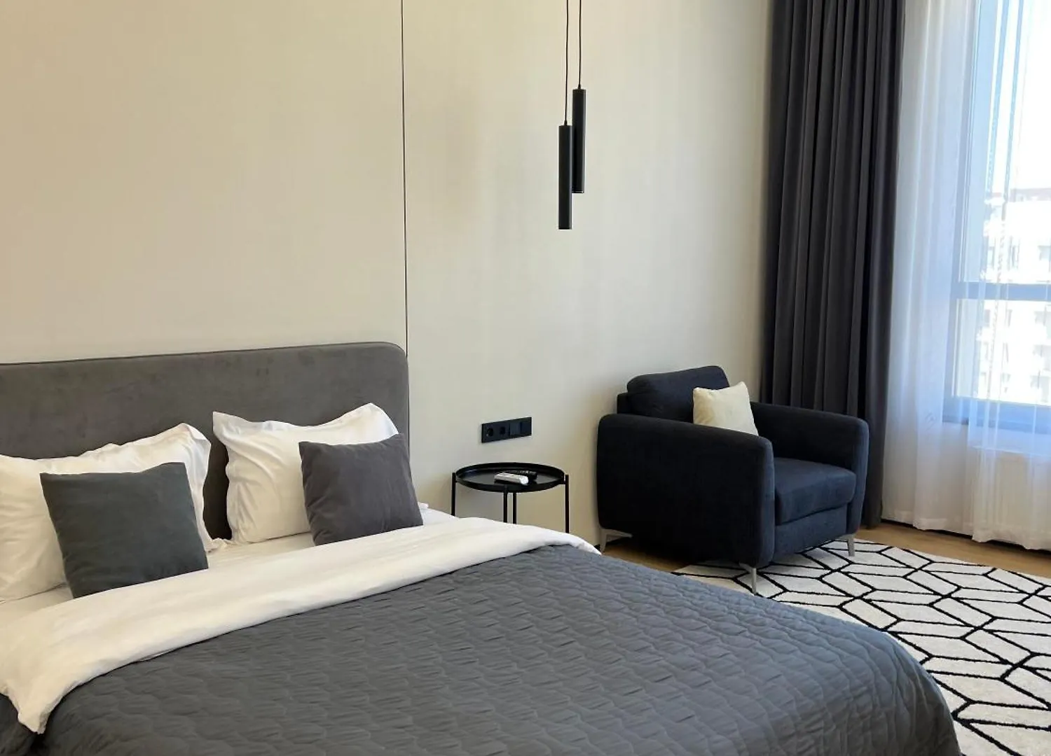 Apartment Ala Aparts - Жк Amir Business Almaty